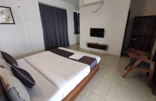 Narasapura Hotel | Hotel O Bangalore - Mangalore Highway Formerly Shree Bar & Lodging