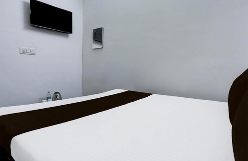 Kamthi Hotel | Hotel O Basera Lodging