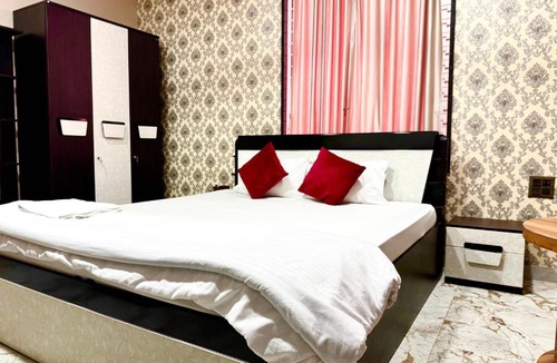 Jabalpur Hotel | Hotel O Batladeo Inn & Mini Resort