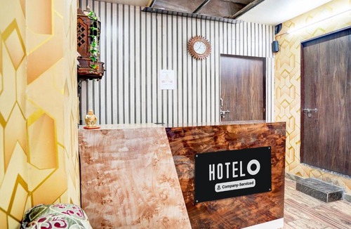 Kakarmatha Hotel | Hotel O BLW Kakarmatta Near Banaras Junction