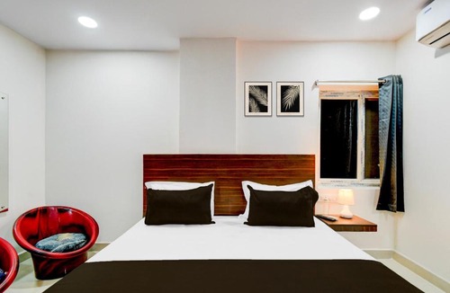 Hyderabad Hotel | Hotel O BTS-ALPHA