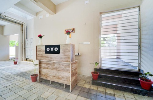 Tirupur Hotel | Hotel O by OYO Praneeth Residency