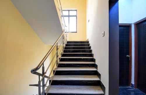 Kolkata Hotel | Hotel O Chilli Pepper Hotel and Restaurant