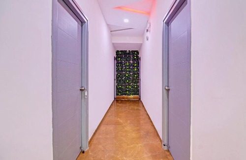 Manikonda Hotel | Hotel O Dream Elite Near Golconda Fort
