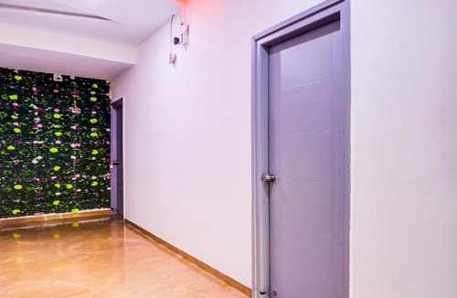 Manikonda Hotel | Hotel O Dream Elite Near Golconda Fort