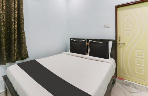 Warangal Hotel | Hotel O Eashan Inn