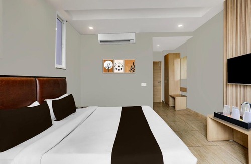 Haldwani Hotel | Hotel O Haldwani Near Bus Stand Formerly City Square