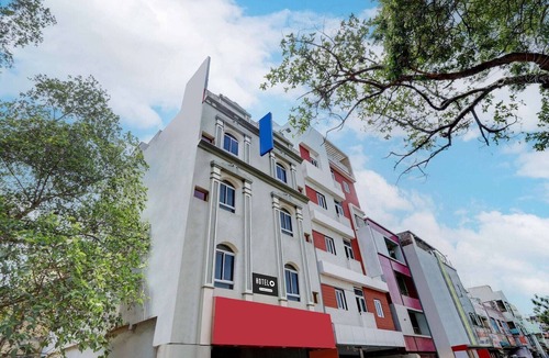 Vijayawada House | Hotel O Hanuman Pet Railway Station