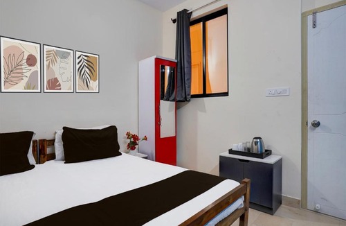 Electronics City Hotel | Hotel O Hosur Road Near PES University
