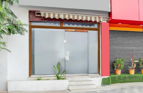 Tirupati House | Hotel O Karakambadi Near Alipiri