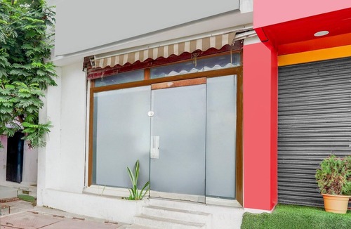 Tirupati House | Hotel O Karakambadi Near Alipiri