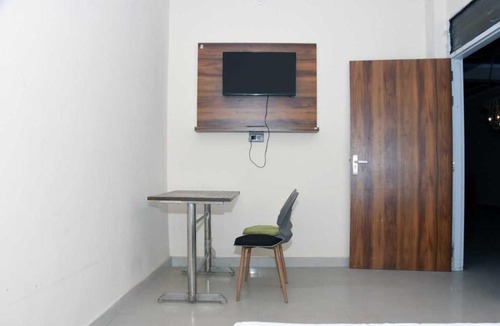 Dadri Hotel | Hotel O Midtown Hotel & Guest House