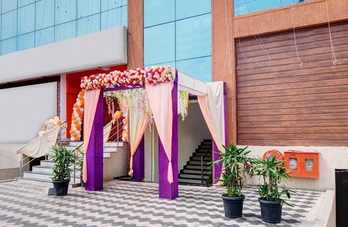 Visakhapatnam House | Hotel O Murali Nagar Near NAD Junction