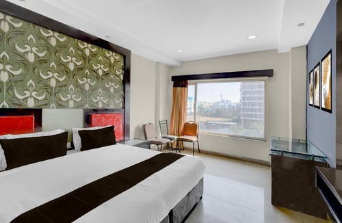 Miyapur Hotel | Hotel O Namo Stay Inn