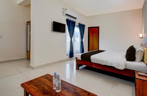 Tirupati Hotel | Hotel O Peram INN