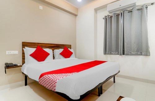 Kukatpally Housing Board Colony Hotel | Hotel O Prime Time Hotel
