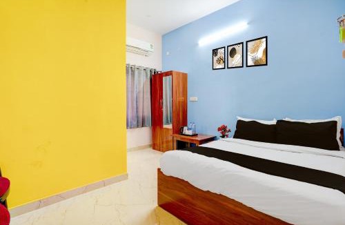 Narasapura Hotel | Hotel O R R Comforts Boarding and Lodging