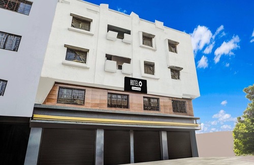 Nagpur House | Hotel O Rajendra Nagar Hingna Road