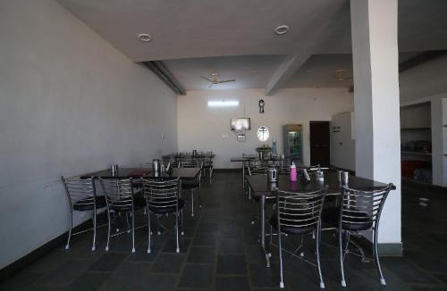 Village Hokra Hotel | Hotel O Rawat