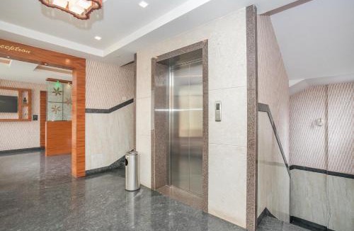Krishnarajapura Hotel | Hotel O Royal Stay