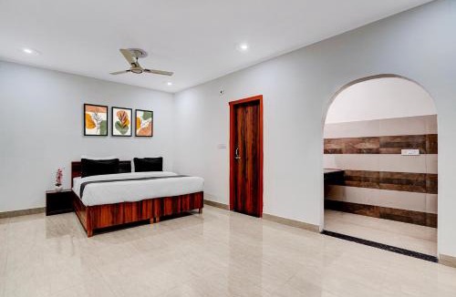 Delhi Hotel | Hotel O rudra paradise