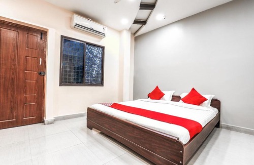 Warangal Hotel | Hotel O satya lodge