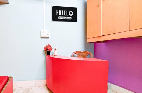 Kolkata House | Hotel O Shakuntala Park Bus Terminus