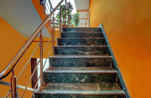 Motihari Hotel | Hotel O Siddhi Vinayak