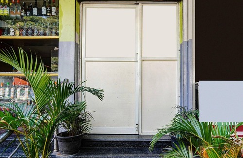 Rajajinagar House | Hotel O Srirampura Metro Station