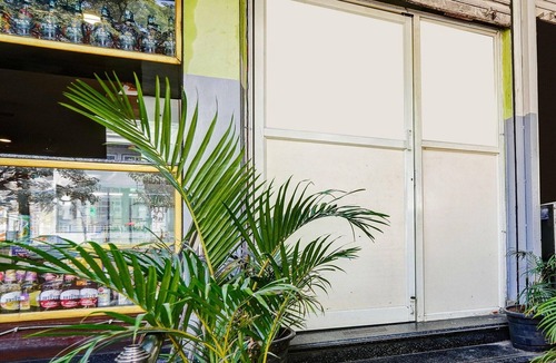 Rajajinagar House | Hotel O Srirampura Metro Station