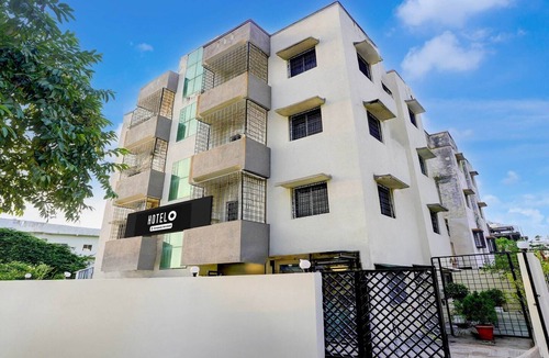 Nagpur House | Hotel O Symbiosis University Nagpur