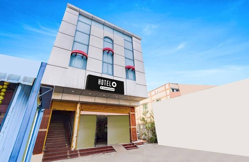 Manali House | Hotel O Thirumangalam Metro Station