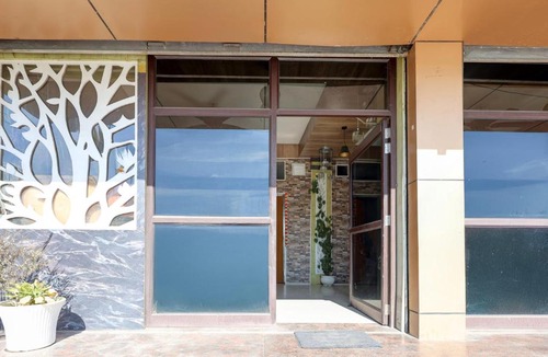 Prem Nagar Hotel | Hotel O Uttaranchal University Dehradun