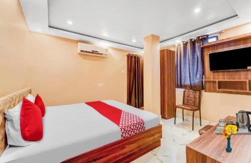 Kalasipalya Hotel | Hotel O White Fort Near Lalbagh Botanical Garden