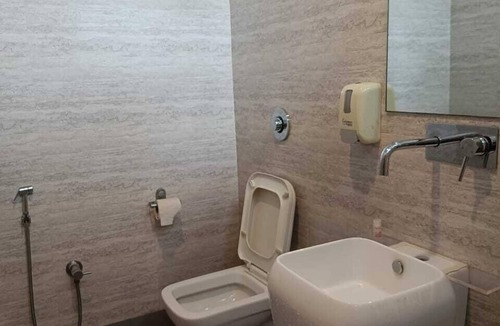 Surat Hotel | HOTEL OASIS SURAT PVT. LTD.