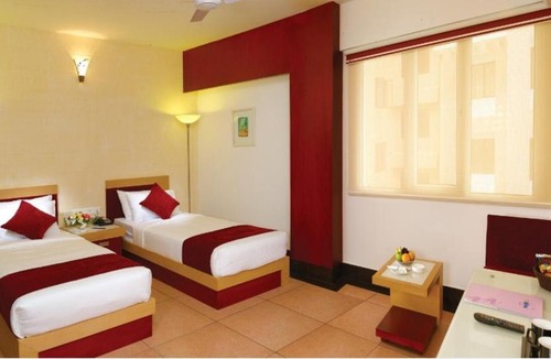 Kakkanad Hotel | Hotel Olive Eva