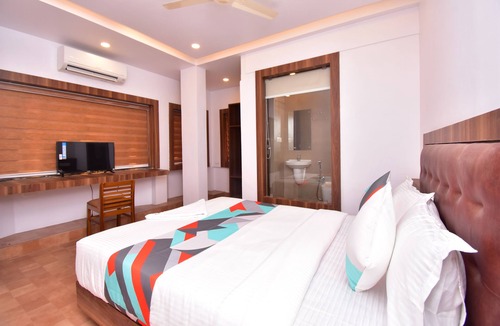 Ernakulam South Hotel | Hotel Orchid Suites Cochin