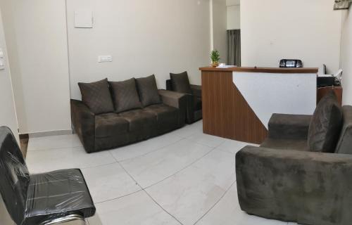 Yelahanka Hotel | Hotel Orchid Suites