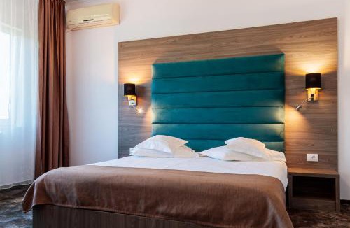 Caciulata Hotel | Hotel Orizont Cozia