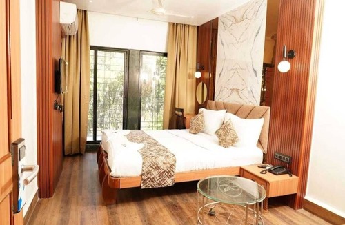 Central Pune Hotel | HOTEL PADMAKRISHNA