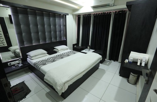 Rajkot Hotel | Hotel Paramount Inn