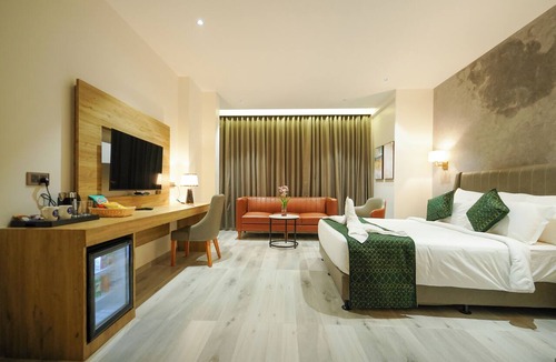 Nellore Hotel | Hotel Park Inn Nellore - Near the Hospital & Highway
