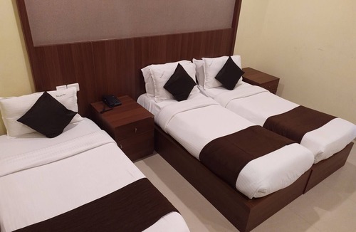 Sholinganallur Hotel | Hotel Parkway Inn