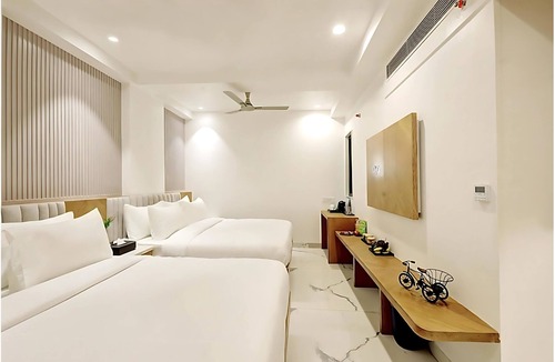 Mahipalpur Extension Hotel | Hotel Peridot