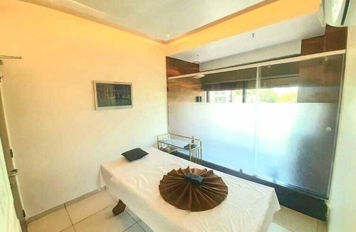 Ahmedabad Hotel | HOTEL PHILIPS
