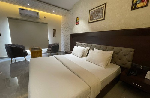 Gaurella Hotel | Hotel Pinaki Inn