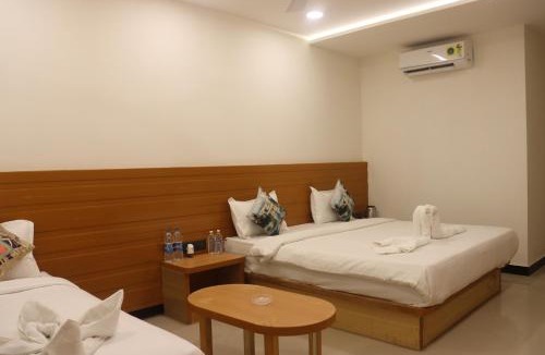 Lodhi ka Mahal Hotel | Hotel PineTree