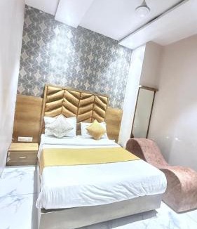 Ellis Bridge Hotel | Hotel Planet villa