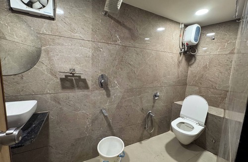 Vastrapur Hotel | Hotel Pratham Inn