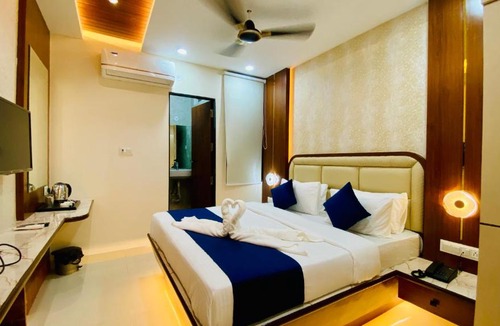 Indore Hotel | Hotel Pravasa Stay, Dewas Naka